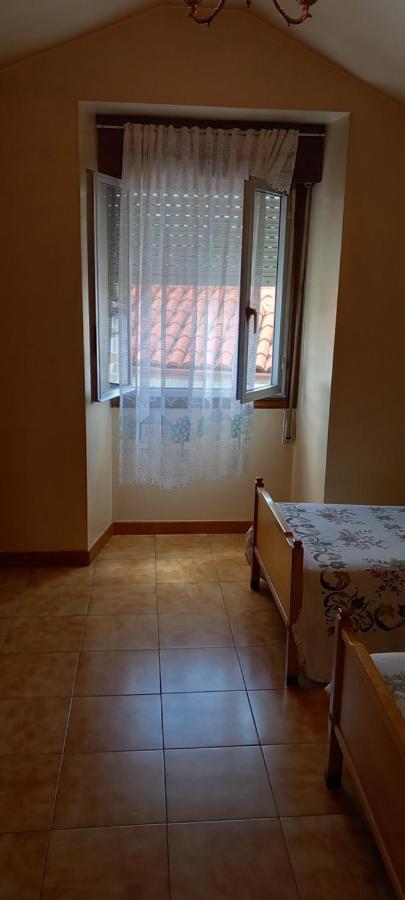 Pension Baires Hotel O Coto ภายนอก รูปภาพ