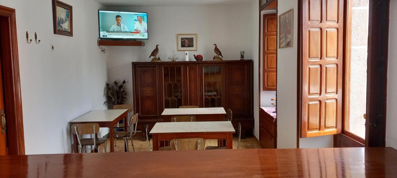 Pension Baires Hotel O Coto ภายนอก รูปภาพ