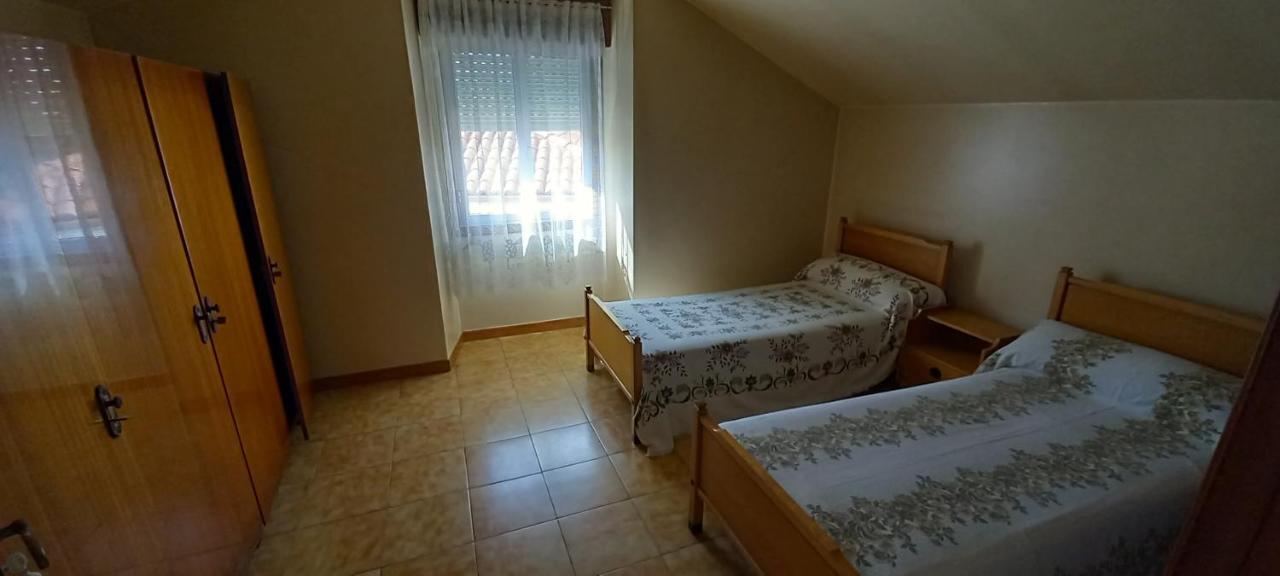 Pension Baires Hotel O Coto ภายนอก รูปภาพ