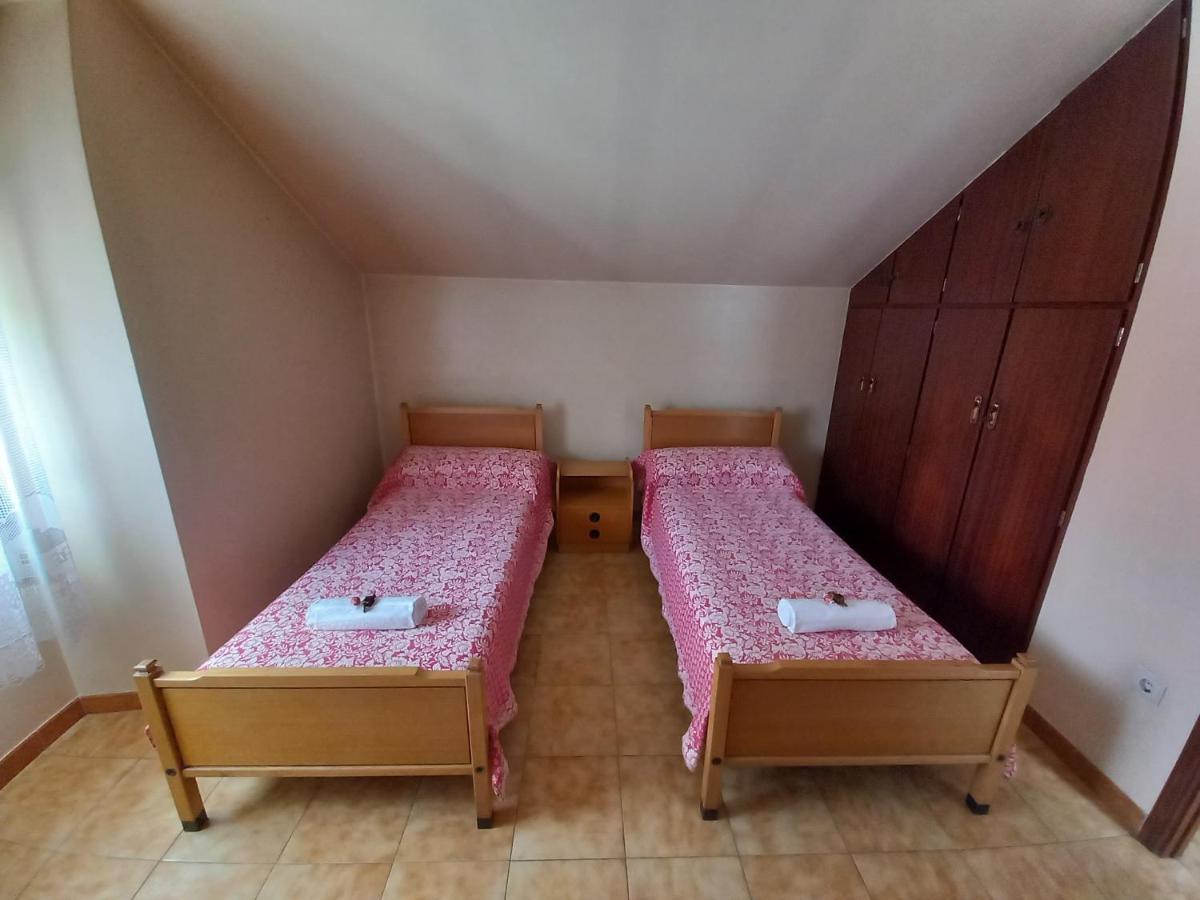 Pension Baires Hotel O Coto ภายนอก รูปภาพ